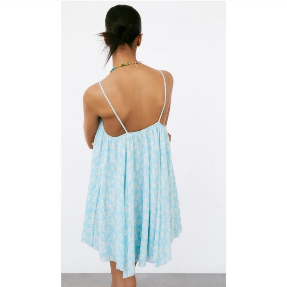 Zara Pleated Babydoll Dress Size Medium Spaghetti Straps With Daisy Print - Picture 3 of 15